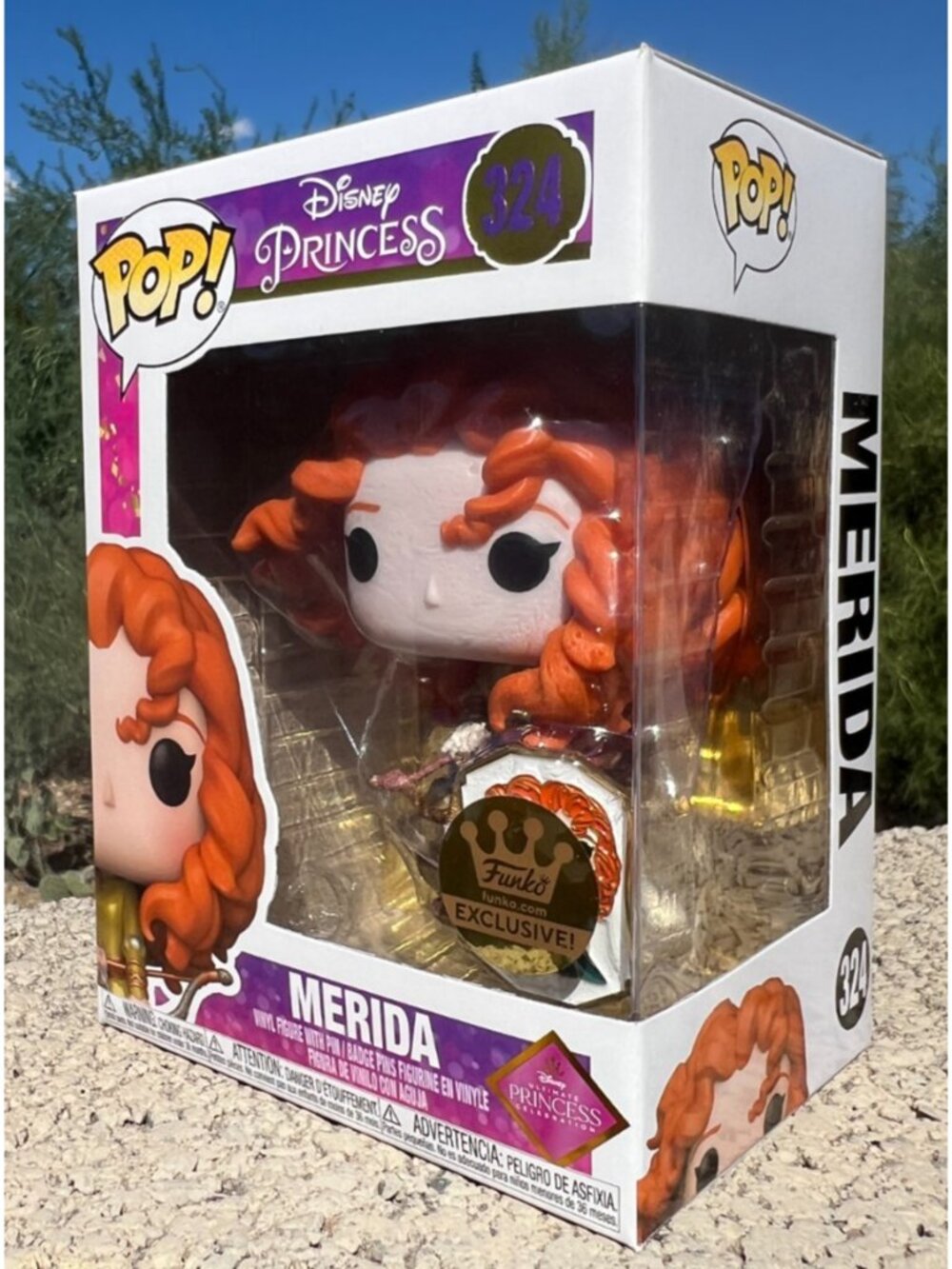 Funko Pop Disney Princess - Merida with Pin  (#324, NEW, Funko Exclusive)